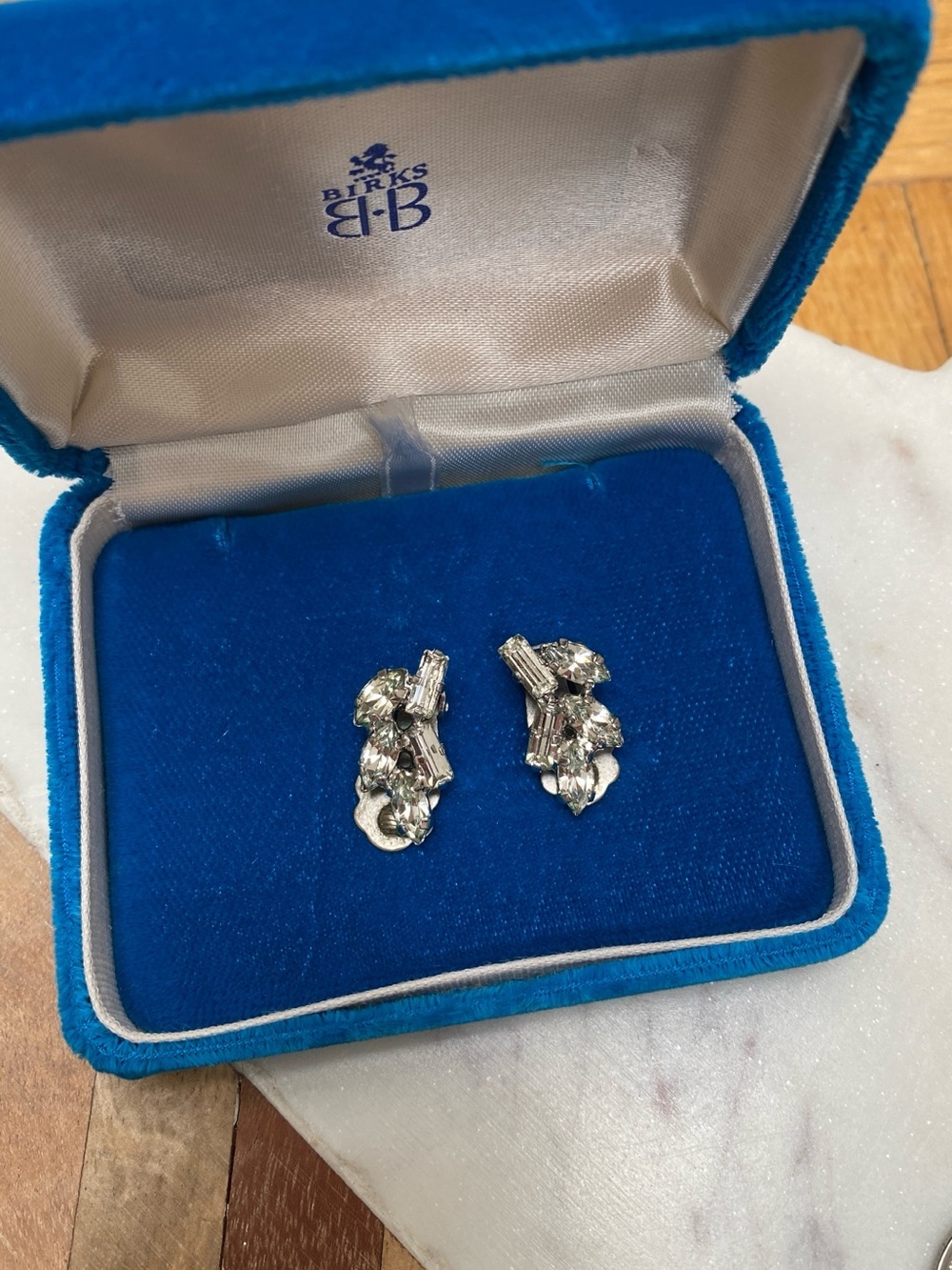Vintage - Silver Tone 1960s Rhinestone Clip-on Earrings